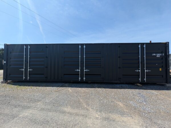 40' x 8' x 9.5' New (1 Trip) Shipping Container