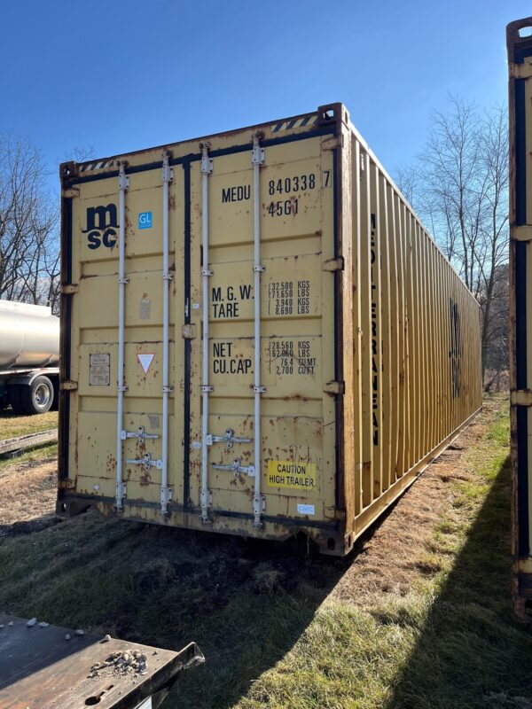 40' x 8' x 9.5' Used Shipping Container